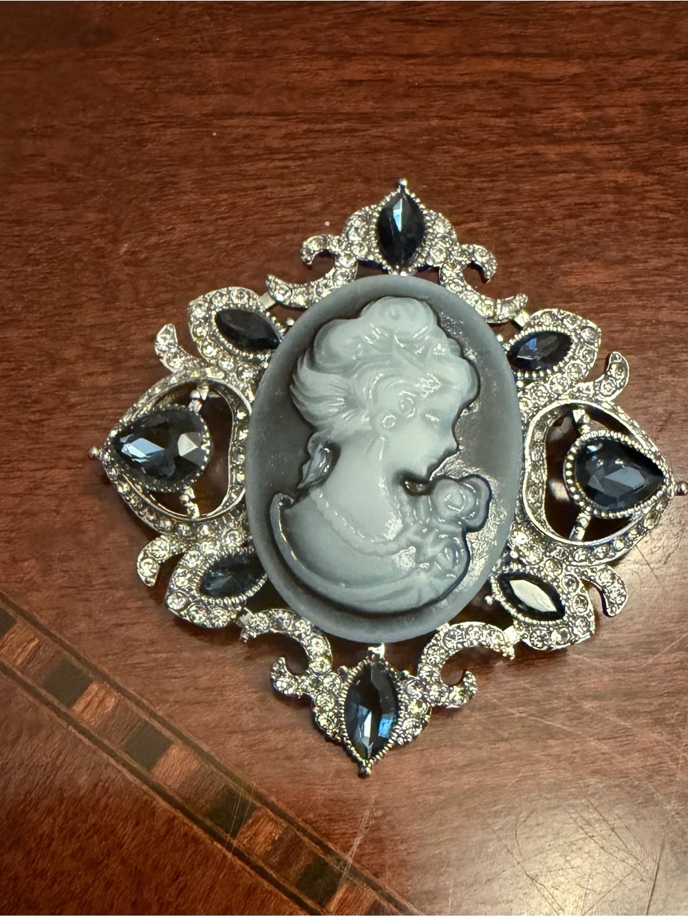 Vintage-Style Cameo Brooch with Navy Crystals